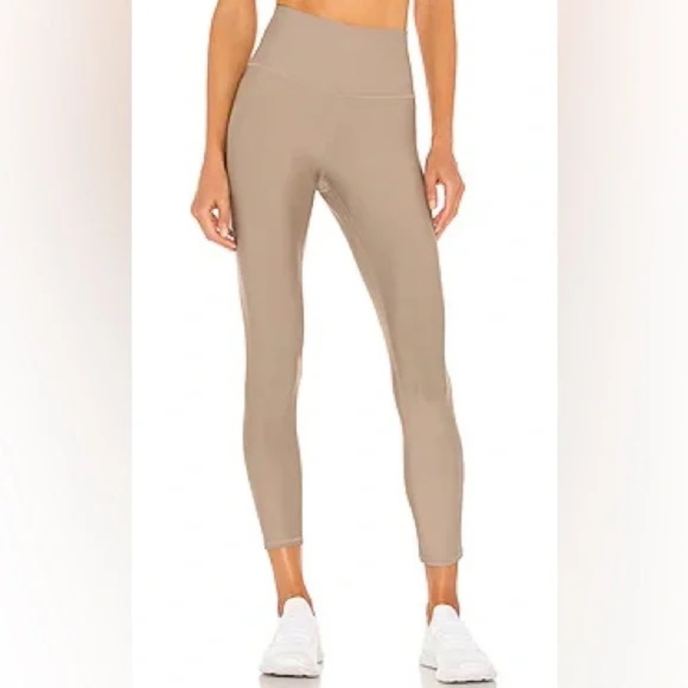 ALO Yoga Beige High-Waisted Leggings